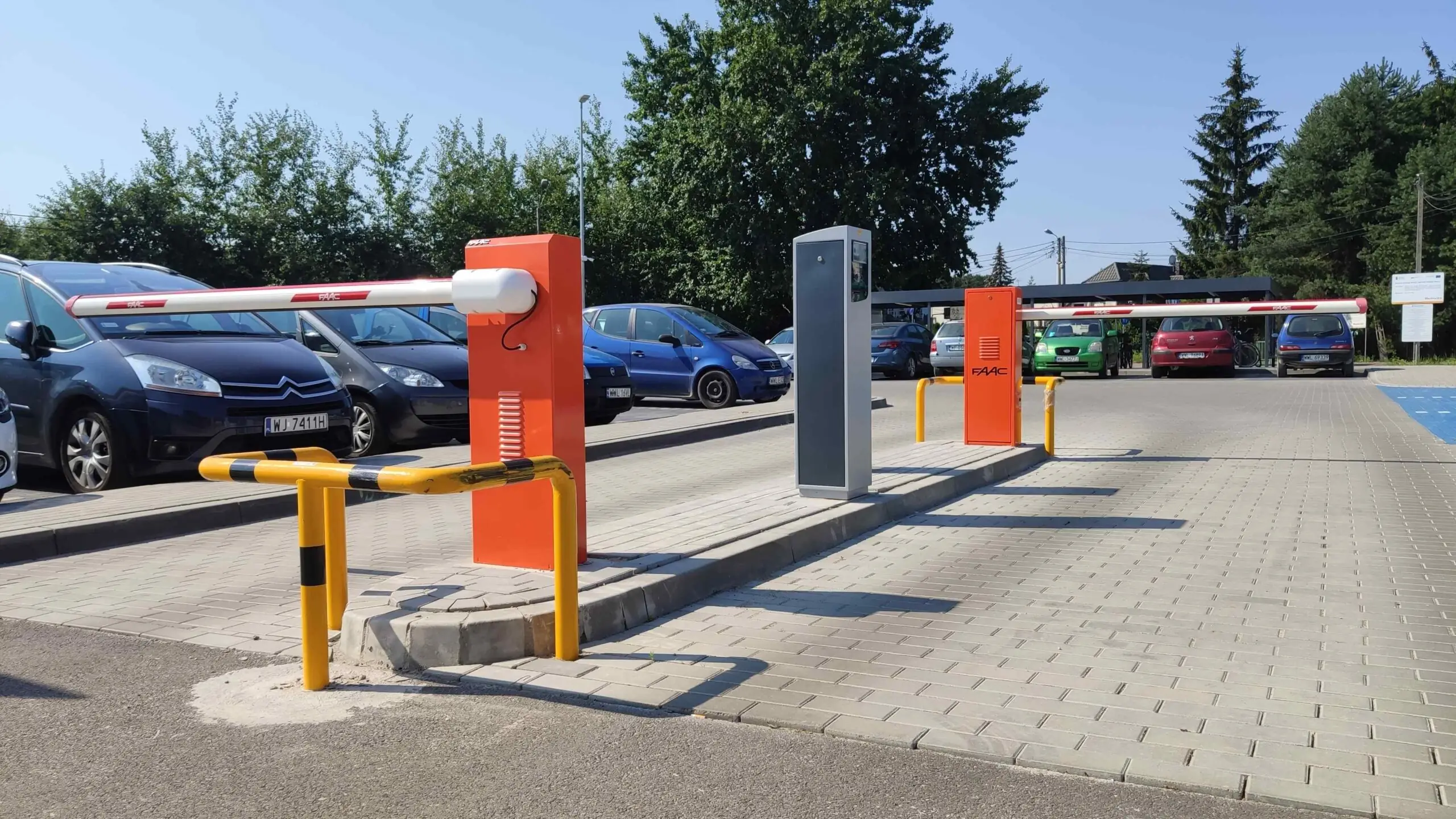Zautomatyzowany system parkingowy bezobsługowy FAAC